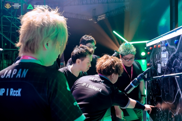 狼队为何溃 狼队为何溃