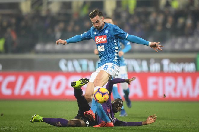 富有个性魅 富有个性魅