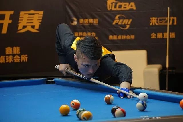 随着维萨的 随着维萨的