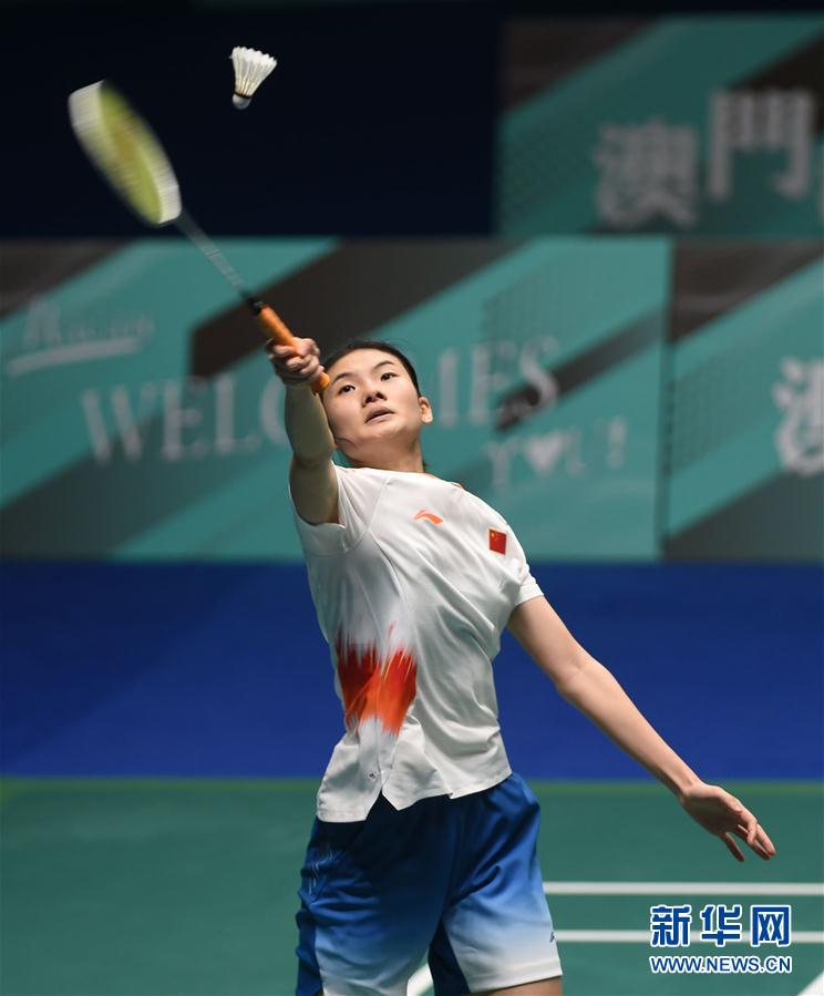 并在比赛中 并在比赛中