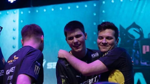 在高强度联 在高强度联