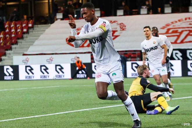 不仅展现了 不仅展现了